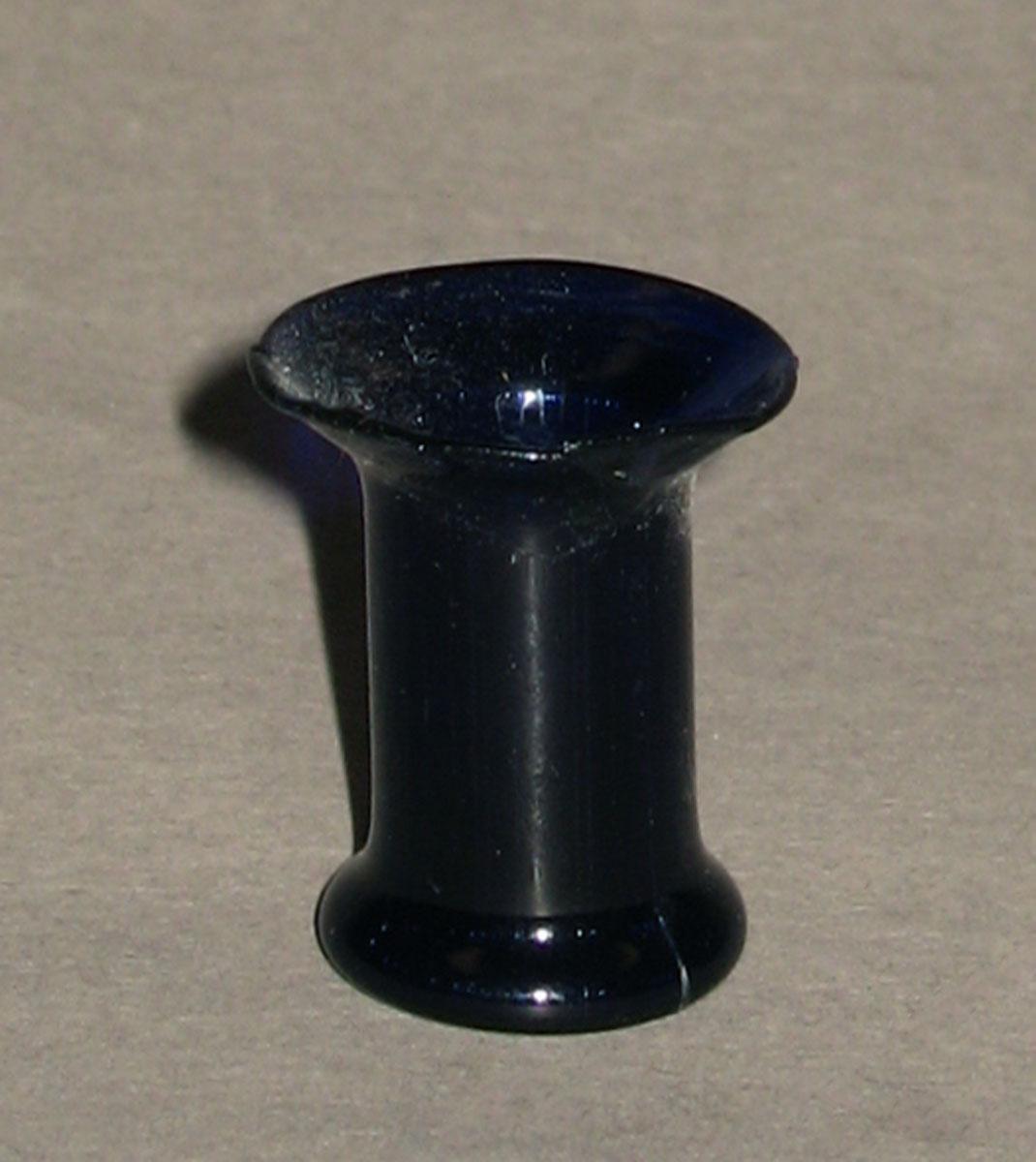 1959.1018.002 Miniature tumbler