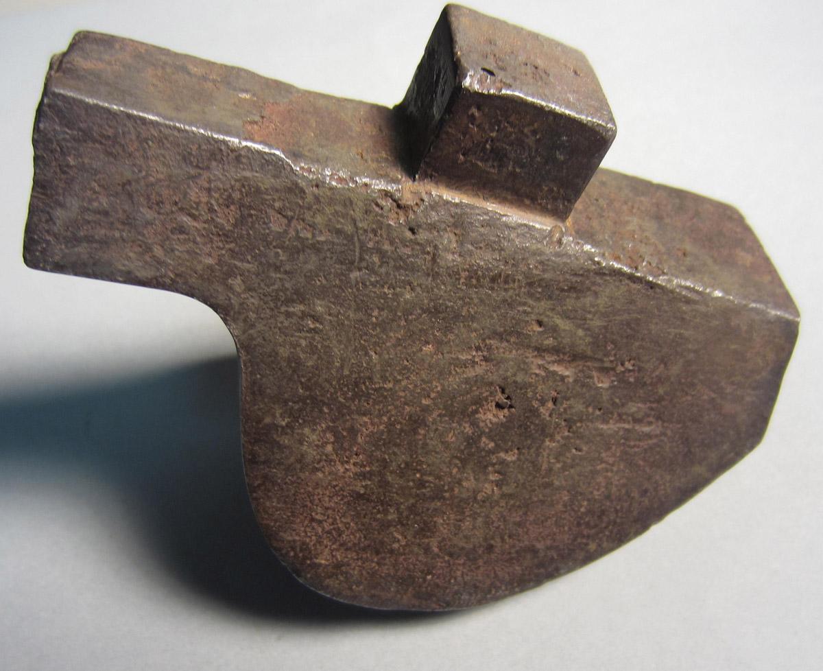 1986.0050.088 Planishing head, Profile