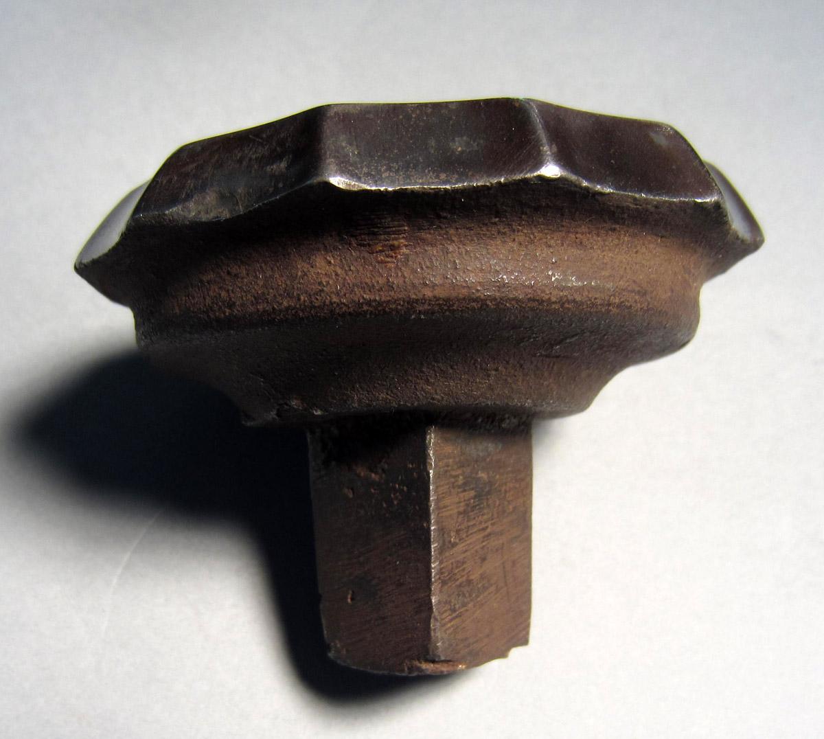 1986.0050.091 Planishing head, Stake