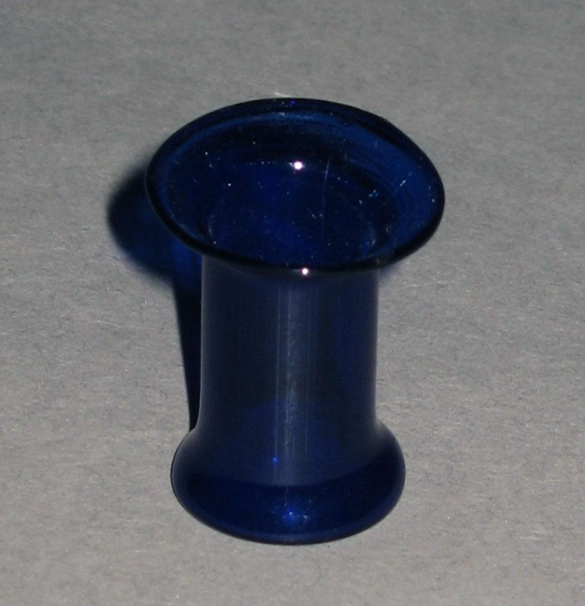 1959.1018.003 Miniature beaker