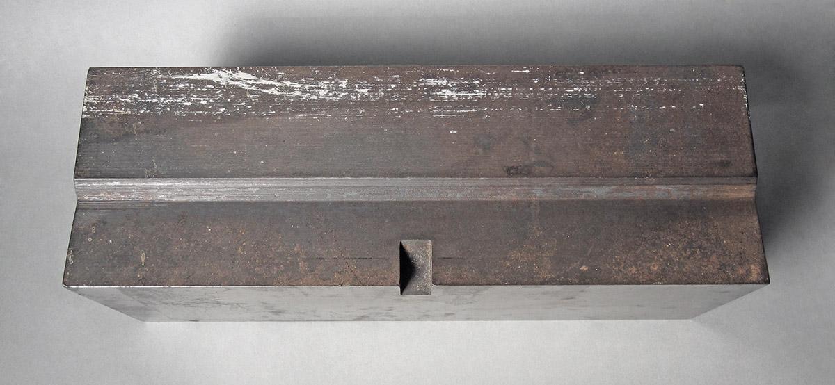 1986.0050.166, Die, side 3