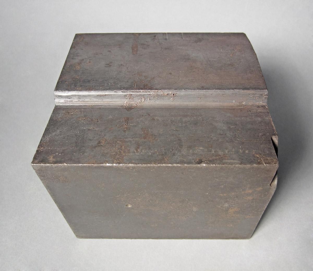 1986.0050.167, Die, angle