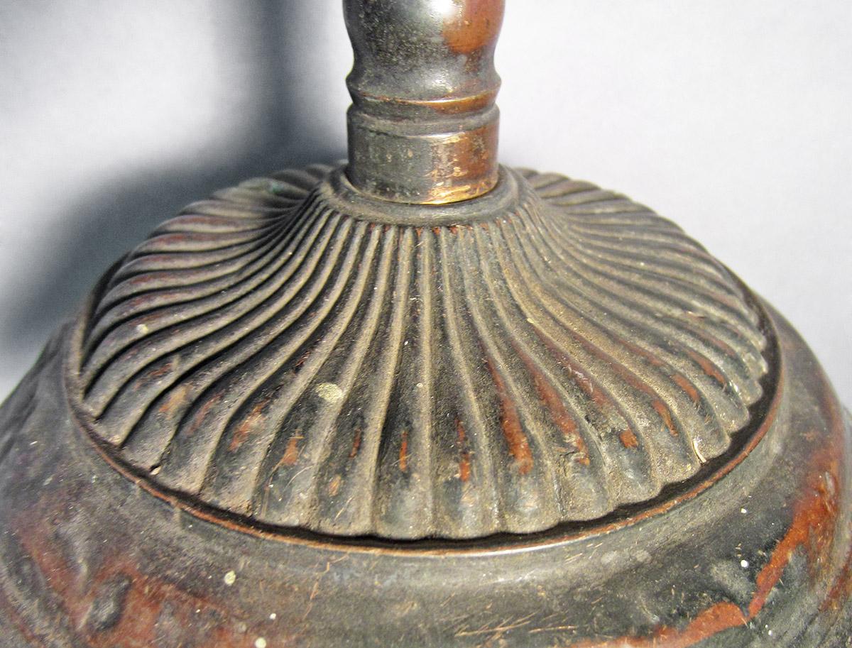 1986.0050.103, Stand, base detail