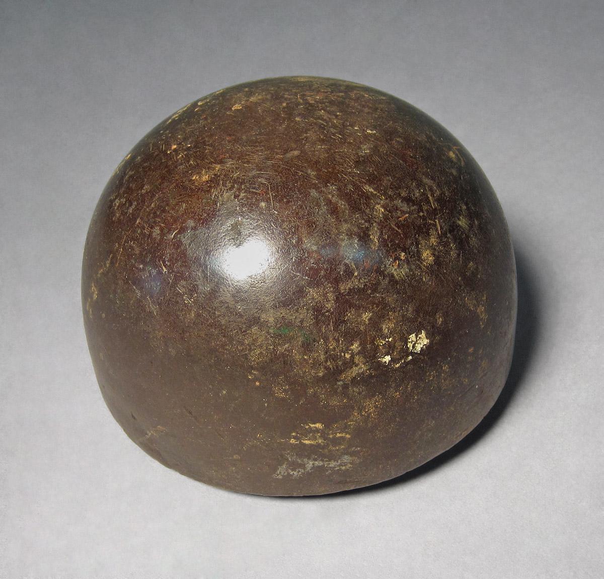 1986.0050.106, Pitch bowl, bottom