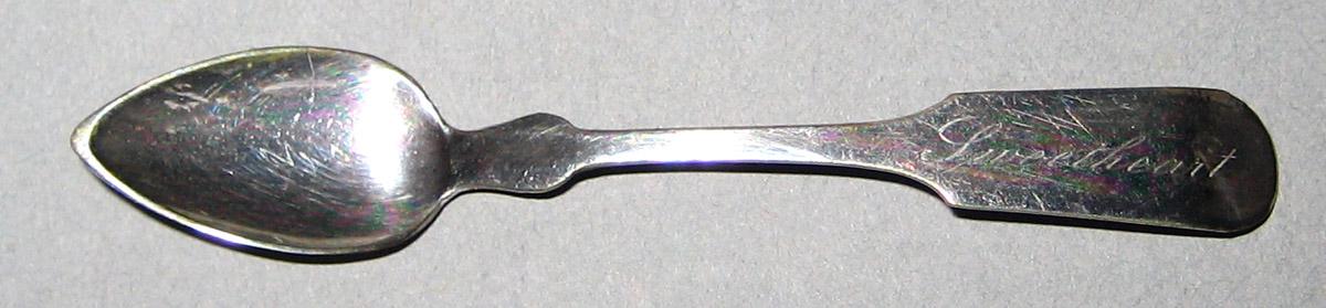 1959.1024 Silver Spoon upper surface