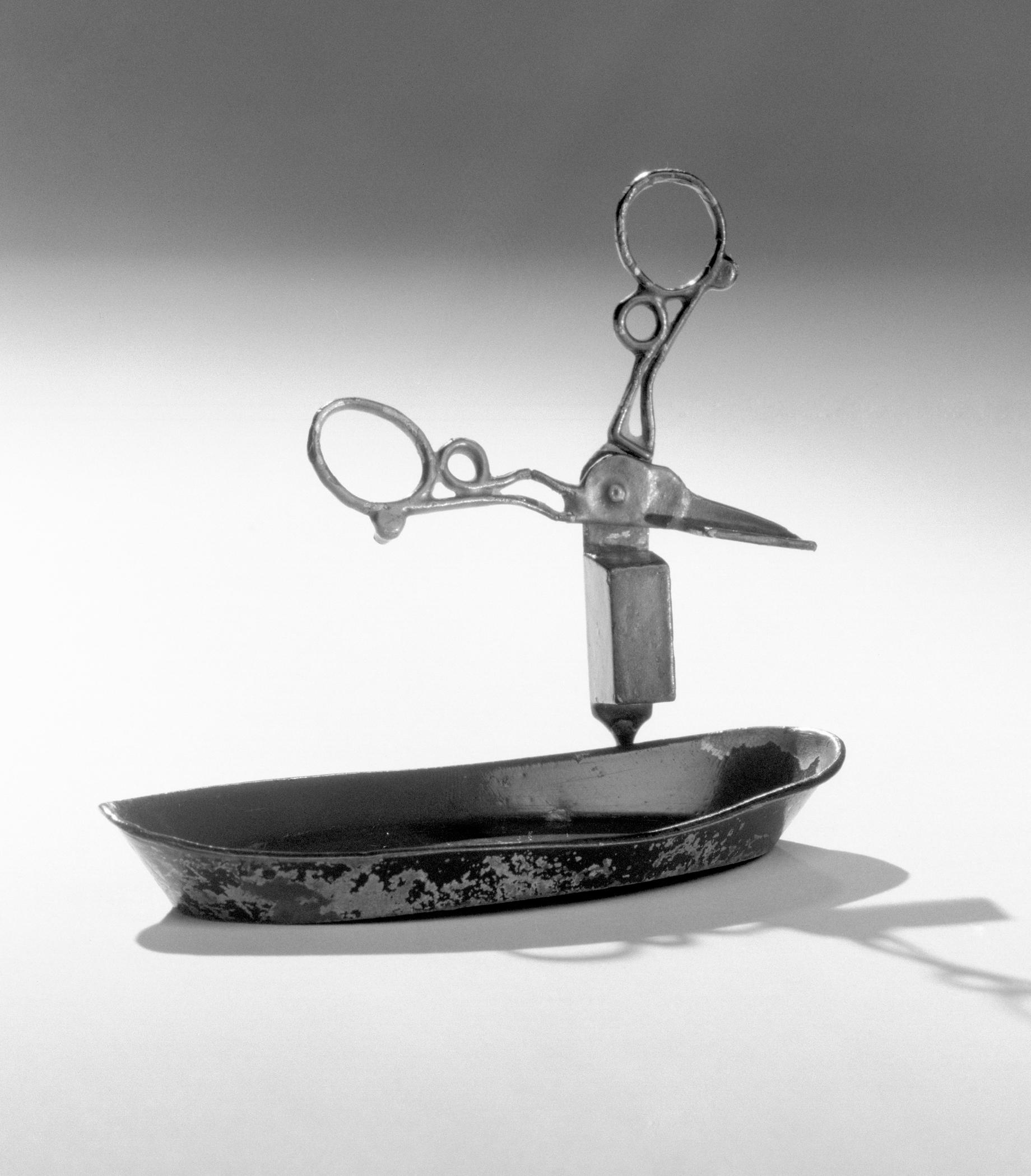 1959.1046 Tray, Snuffer Tray