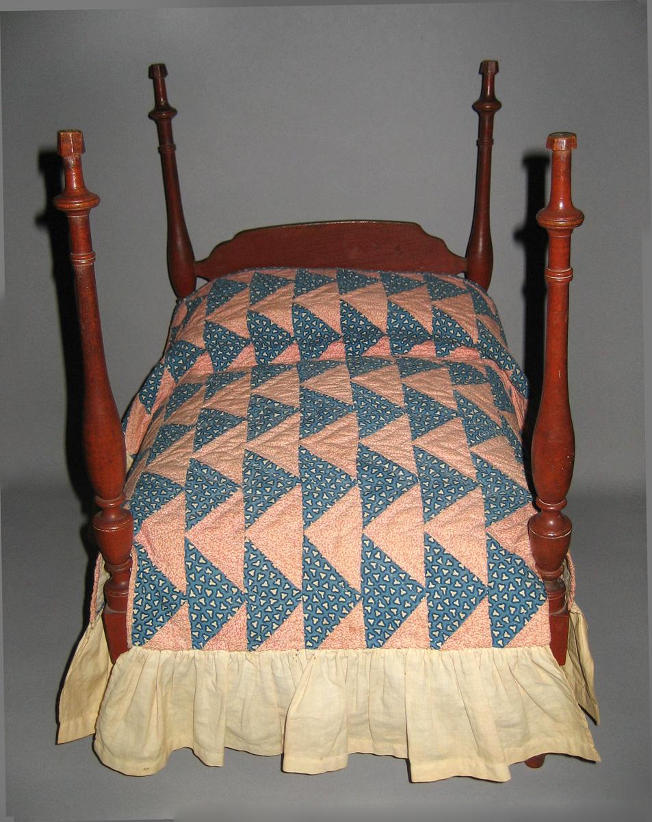 1959.1061 miniature bed with 1964.2074 quilt view 2
