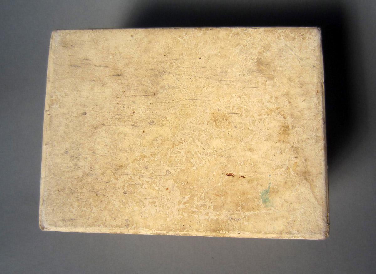 1986.0050.415.001 Box, Underside