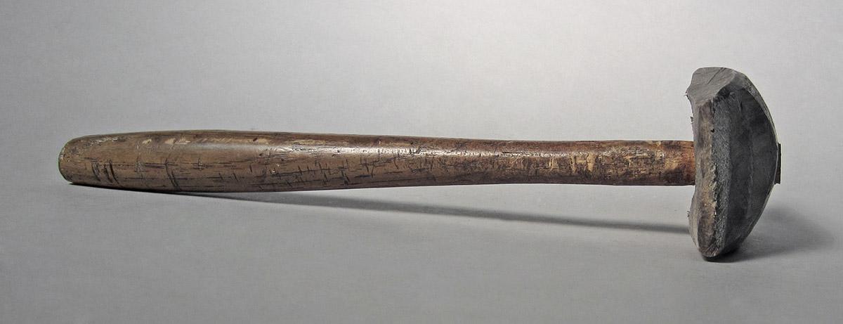 1986.0050.433, Mallet, side 4