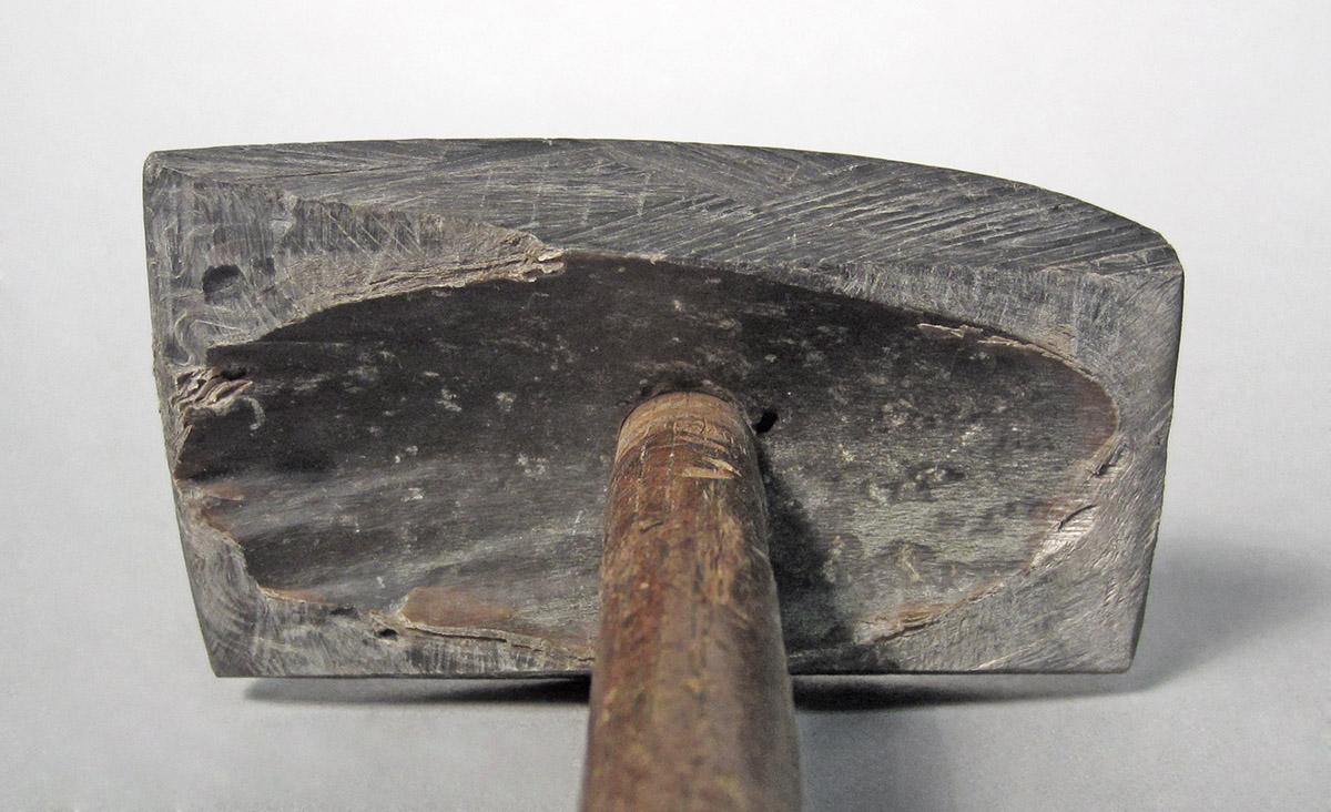 1986.0050.433, Mallet, head bottom