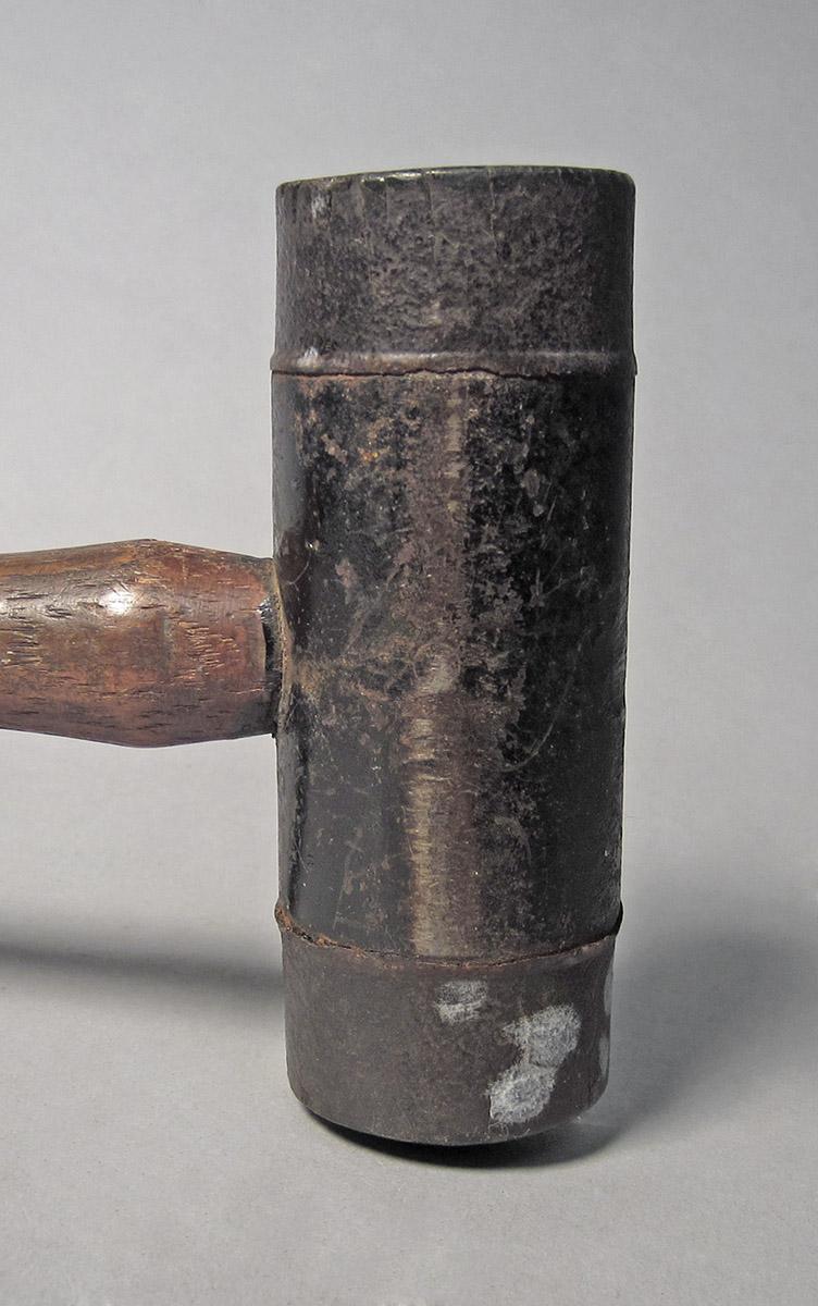 1986.0050.434, Hammer, head side 1