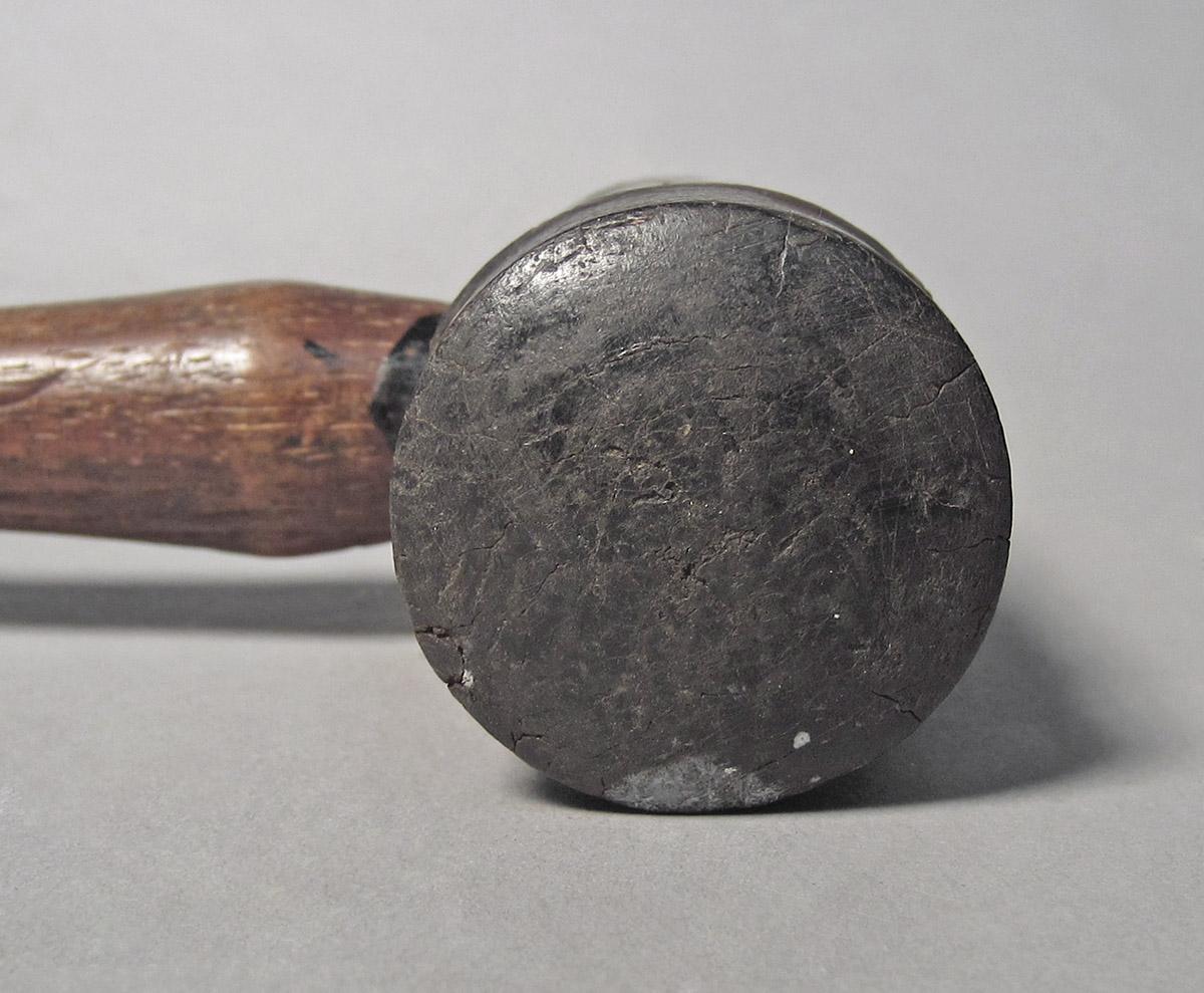1986.0050.434, Hammer, head side 3