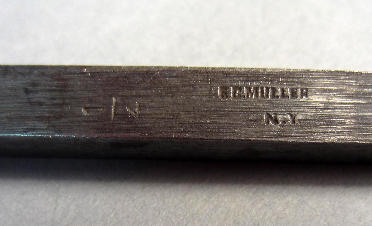 1986.0050.447 Engraving tool, Mark
