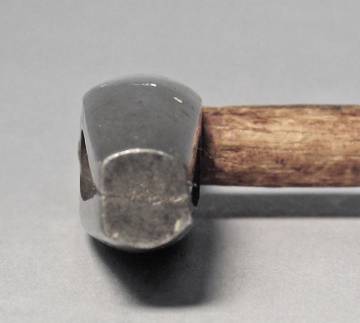1986.0050.454, Hammer, head side 1