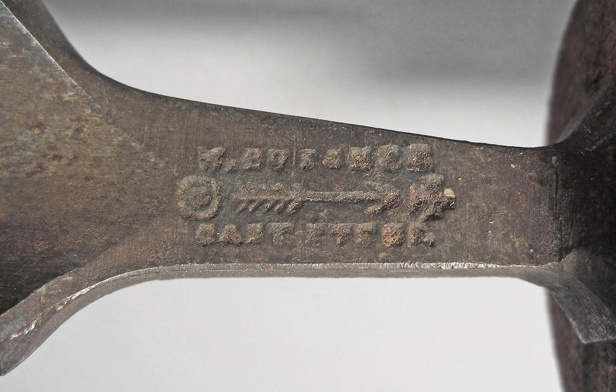 1986.0050.456, Gouge, mark 1