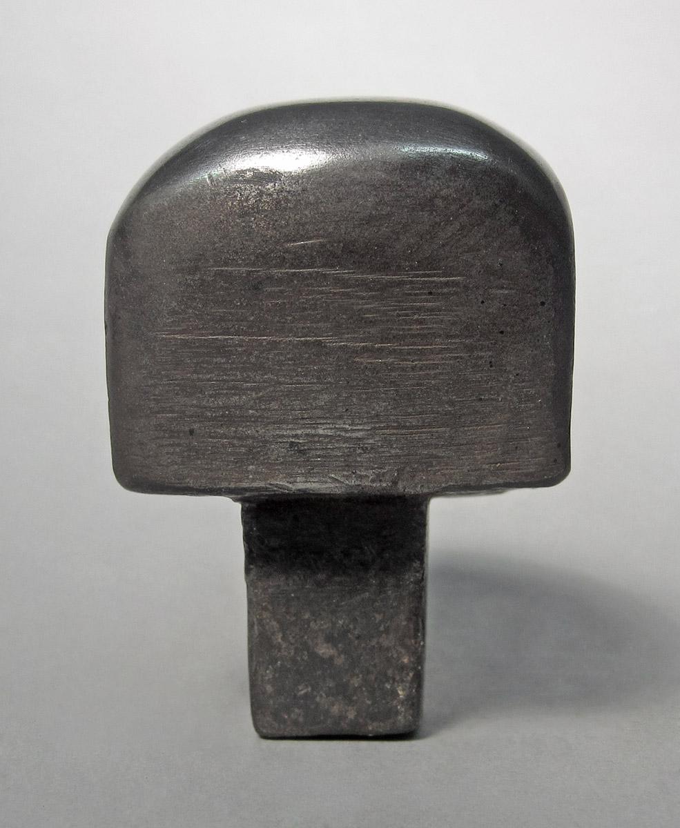 1986.0050.466, Planishing head, side 3