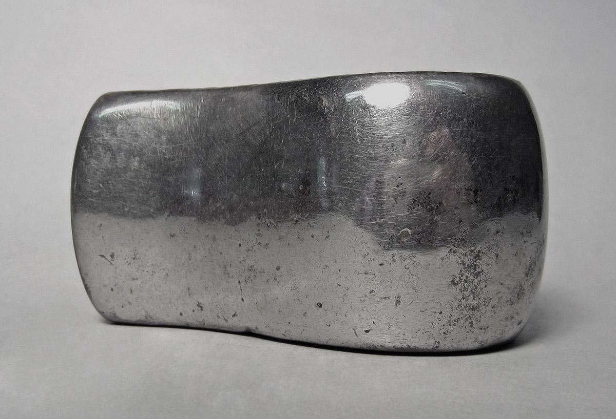 1986.0050.476, Planishing head, top