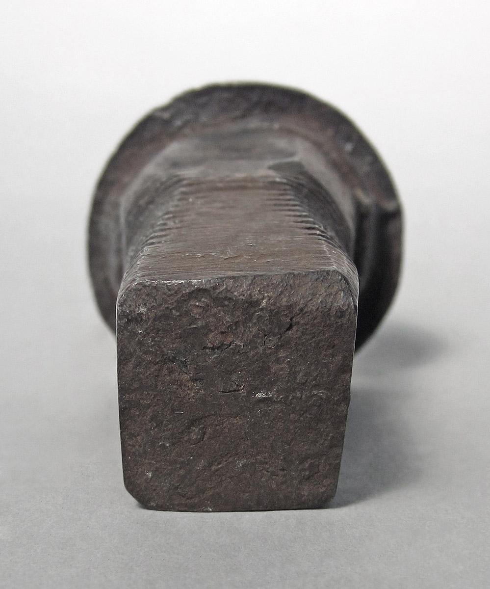 1986.0050.477, Dapping punch, bottom