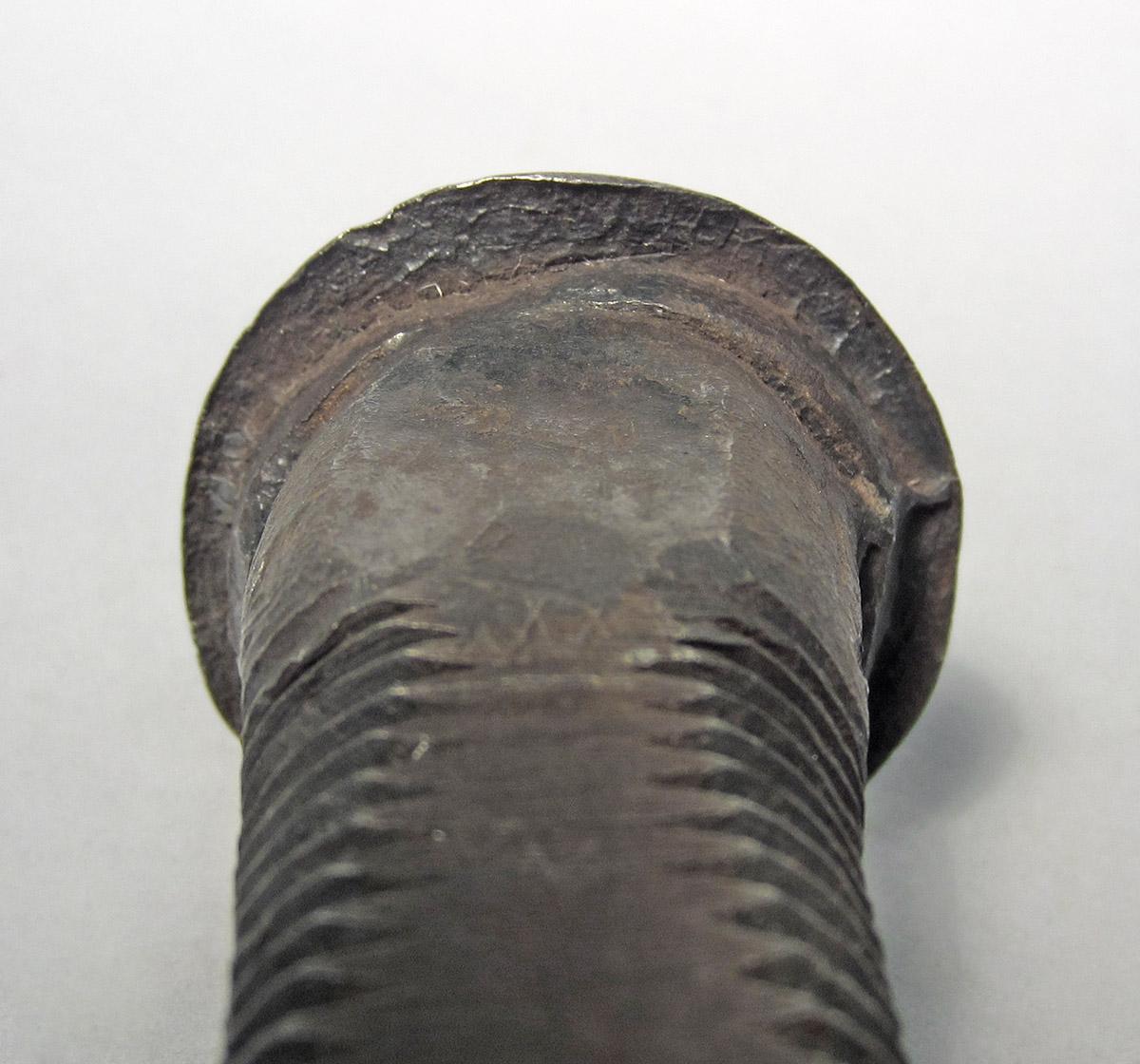 1986.0050.477, Dapping punch, head bottom