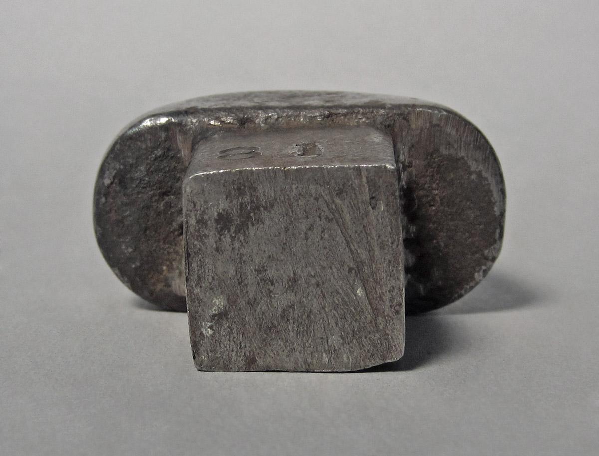 1986.0050.480, Planishing head, bottom
