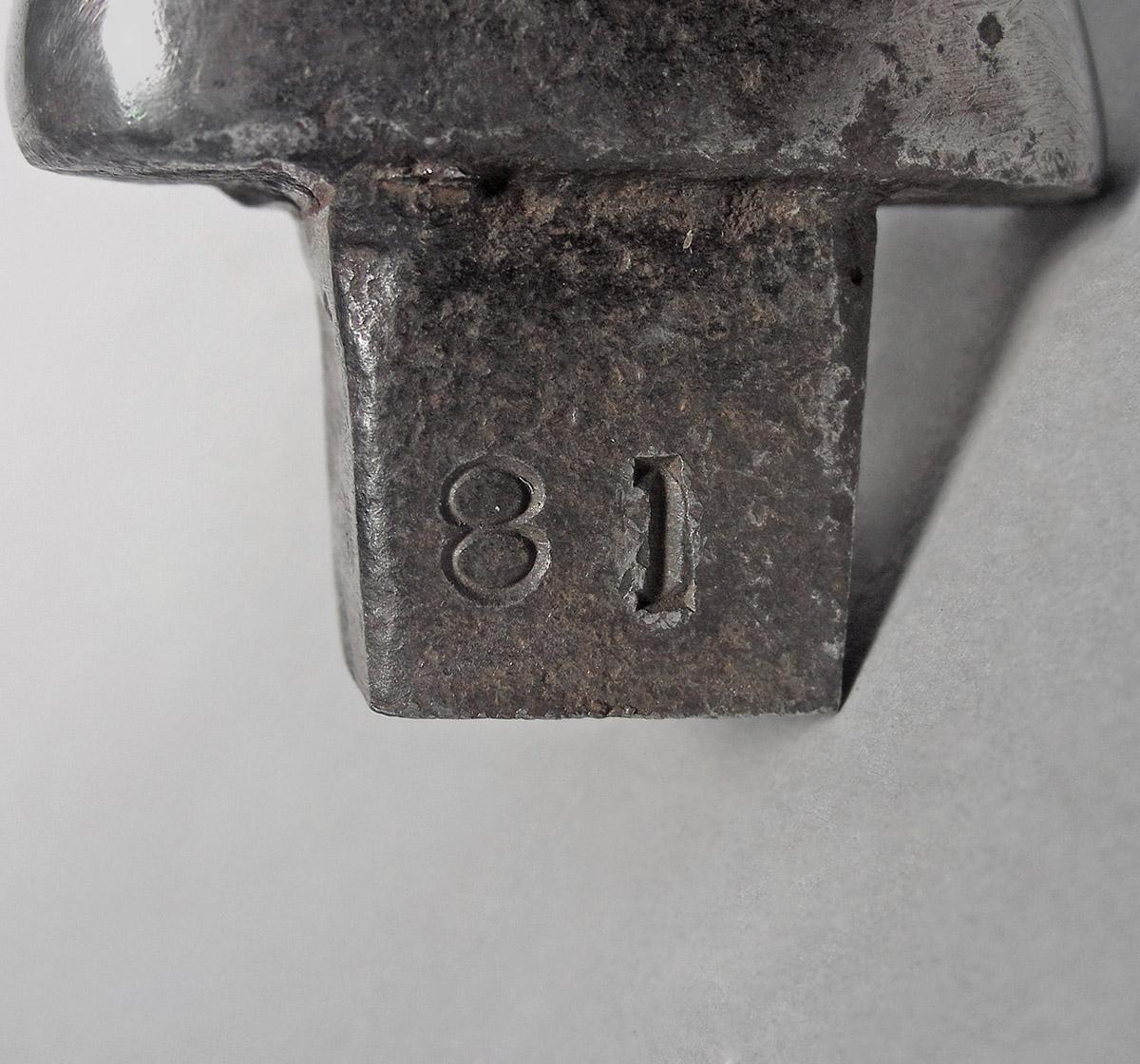 1986.0050.480, Planishing head, mark