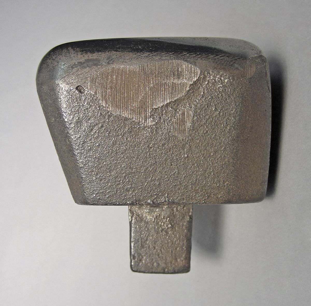 1986.0050.482, Planishing head, side 2