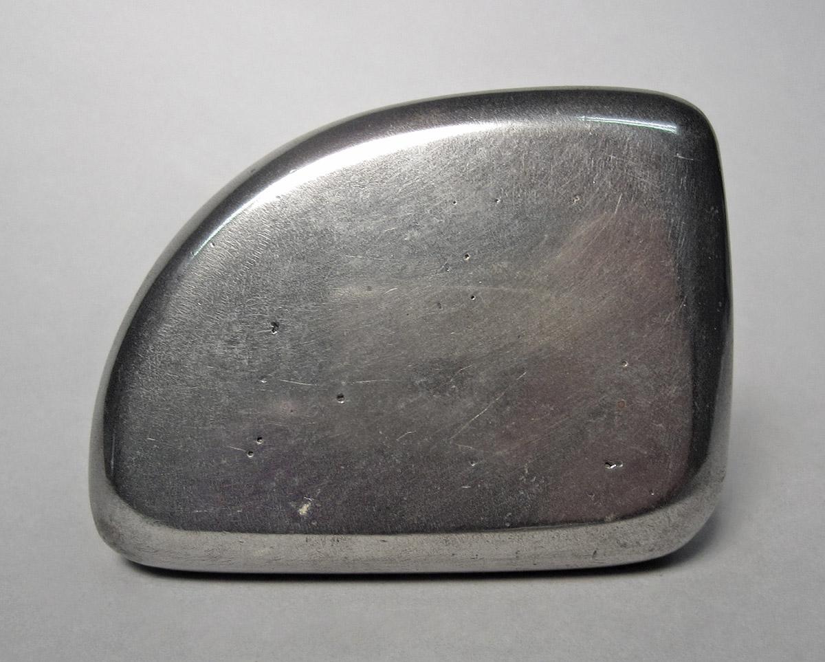 1986.0050.482, Planishing head, top