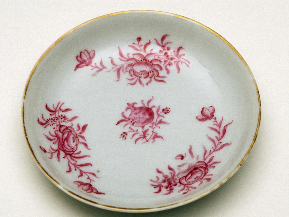 1959.1067.014 Saucer