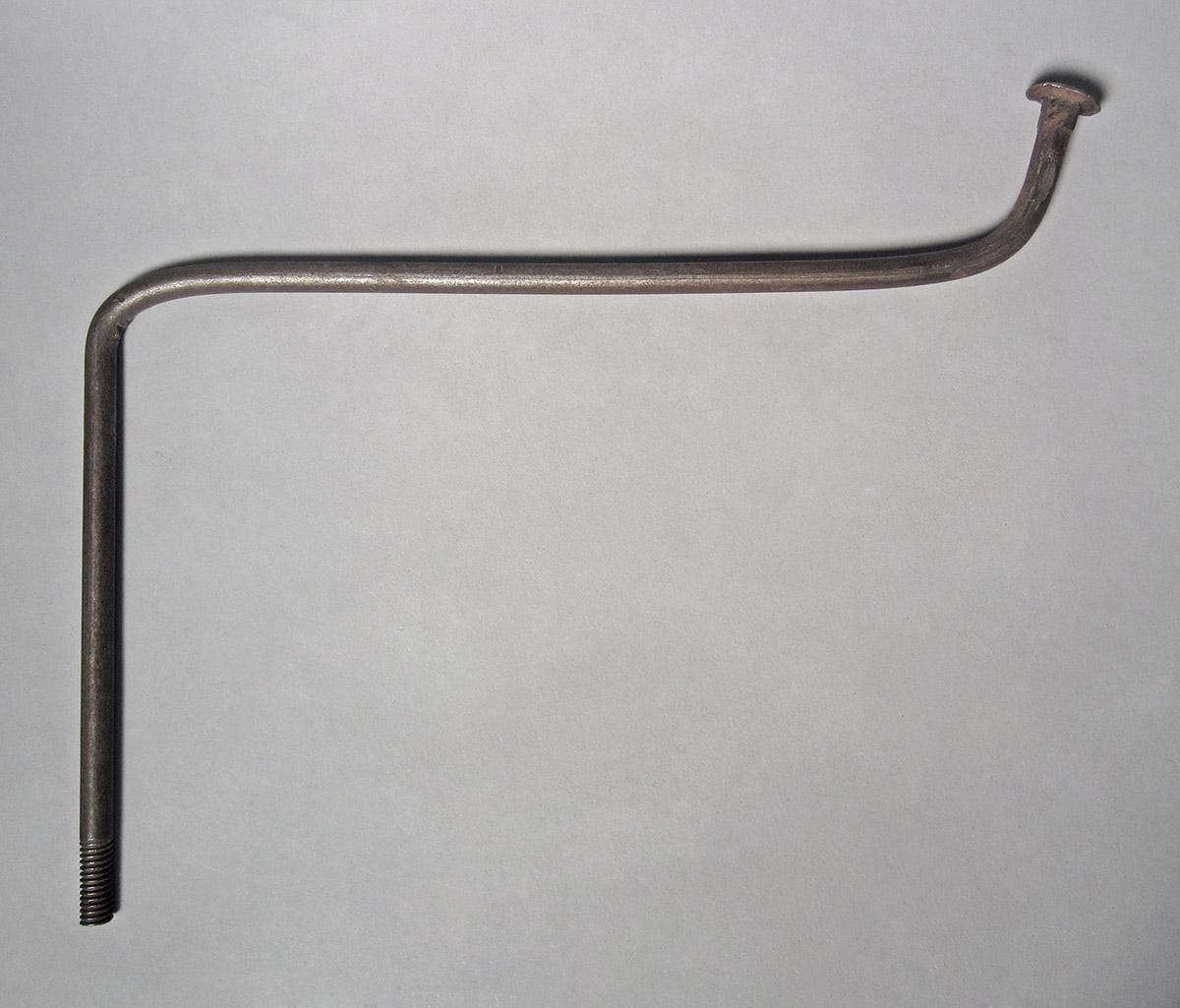 1986.0050.488, Snarling iron, side 1
