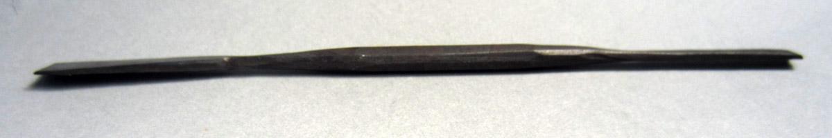 1986.0050.495 Gouge, View 1