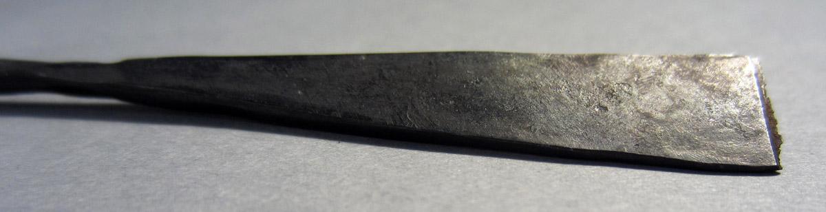 1986.0050.499 Gouge, Detail