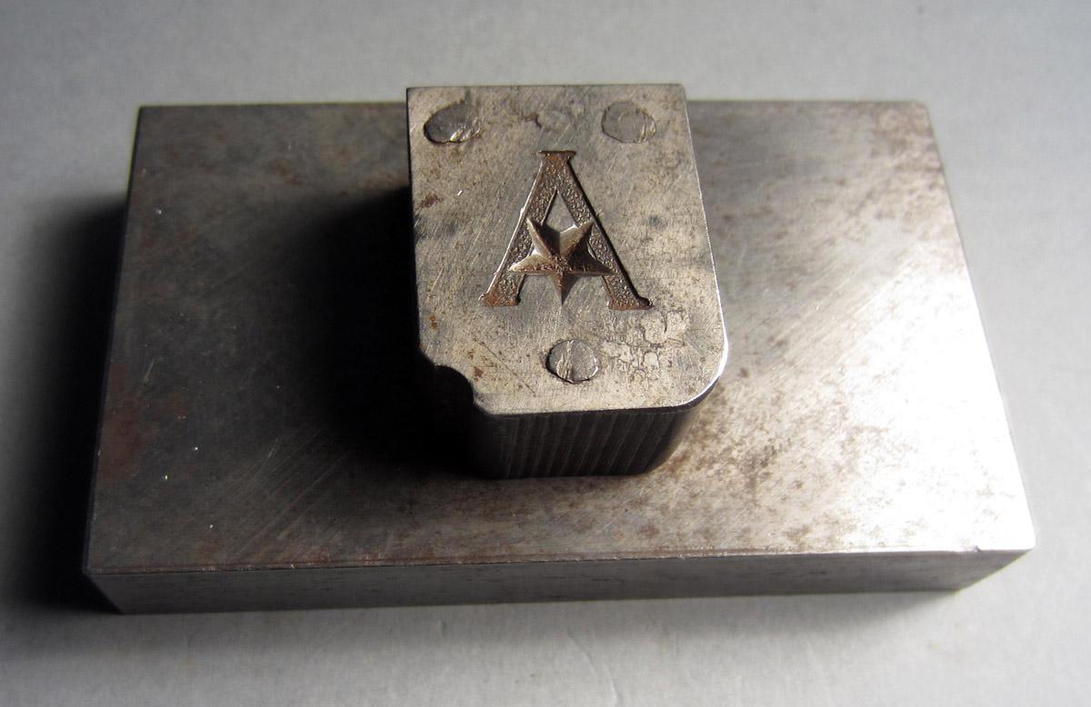 1986.0050.505 Die, View 1