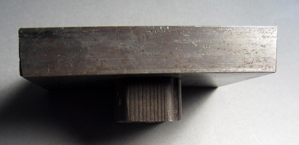 1986.0050.505 Die, Side