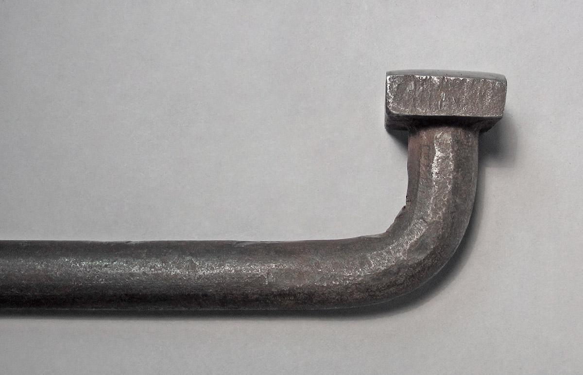 1986.0050.520, Shaping tool, head side