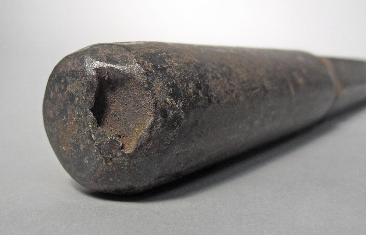 1986.0050.531, Mandrel, end detail