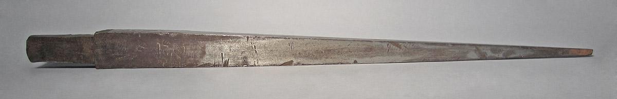 1986.0050.533, Mandrel, side 1