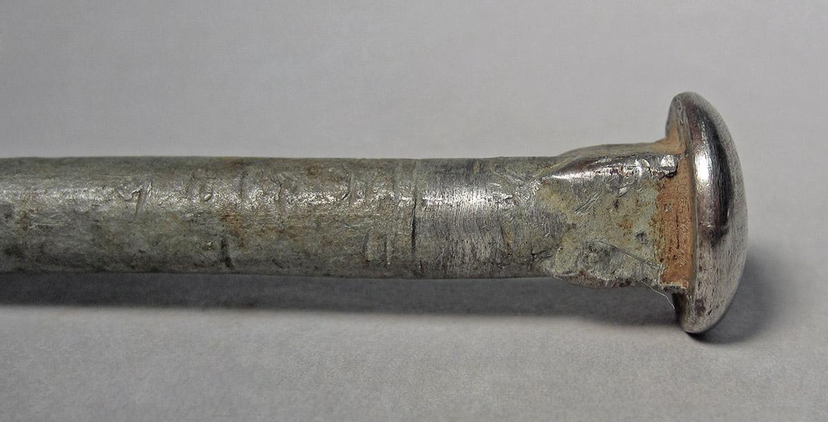 1986.0050.535, Stake, head side