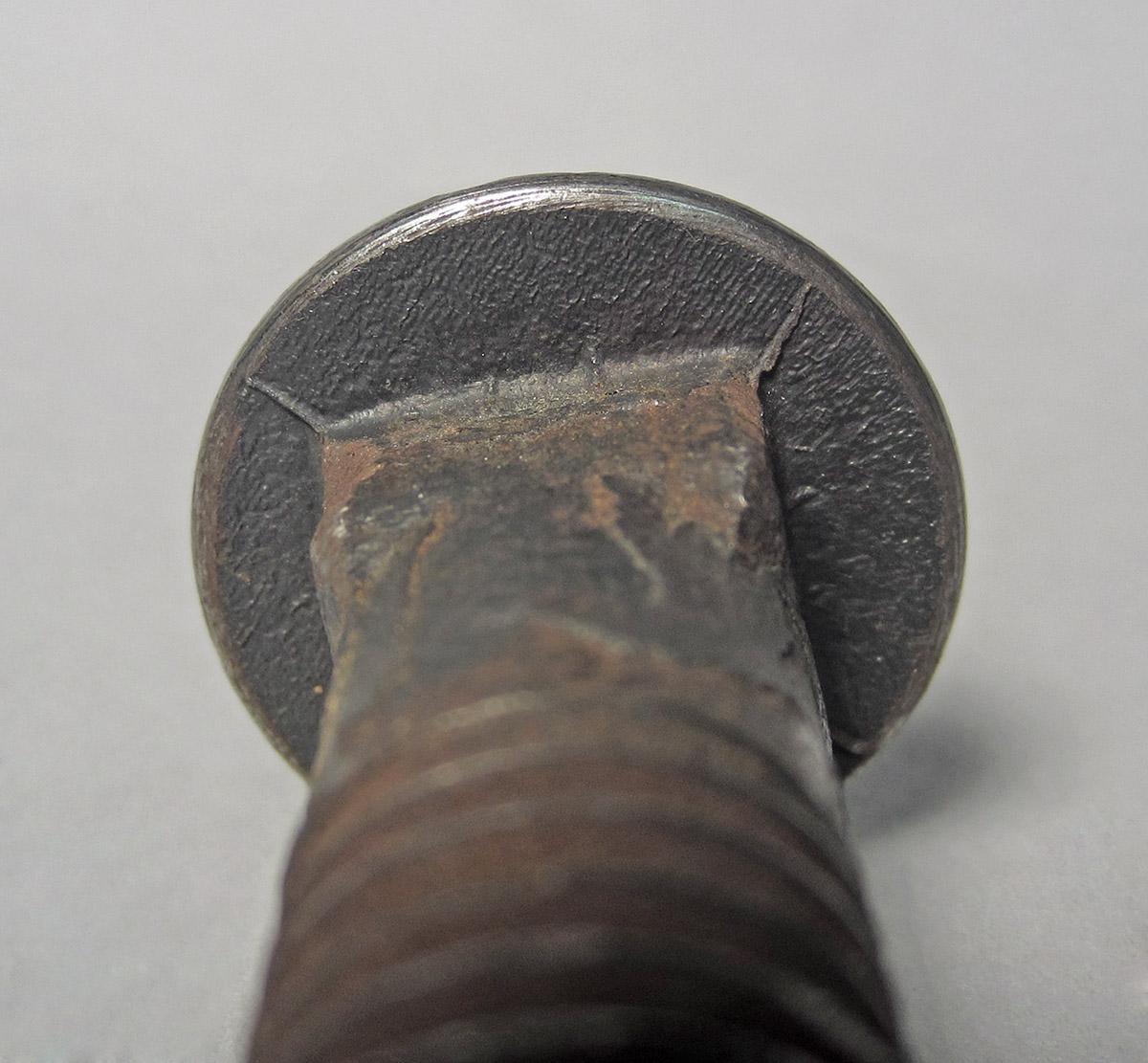 1986.0050.539, Dapping punch, head bottom