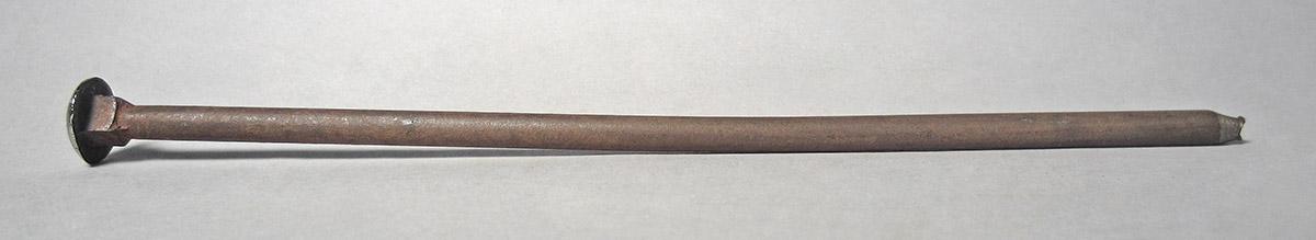 1986.0050.540, Dapping punch, side