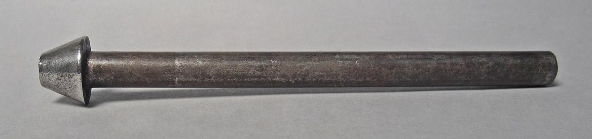 1986.0050.541, Stake, side 1
