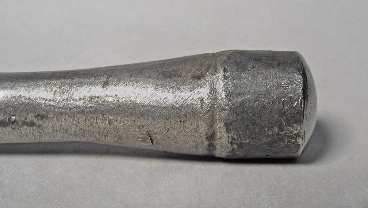 1986.0050.544, Dapping punch, head side