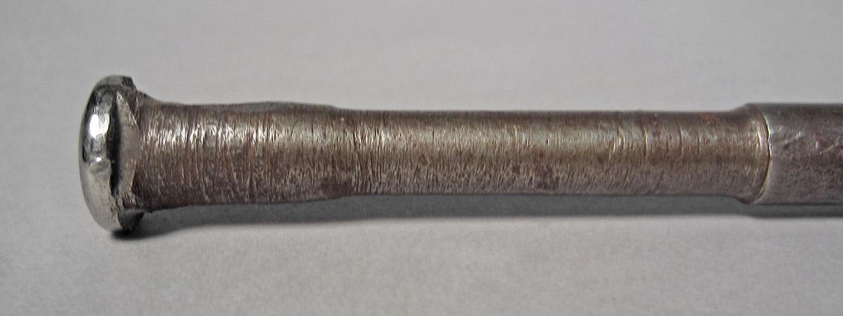 1986.0050.545, Dapping punch, head side