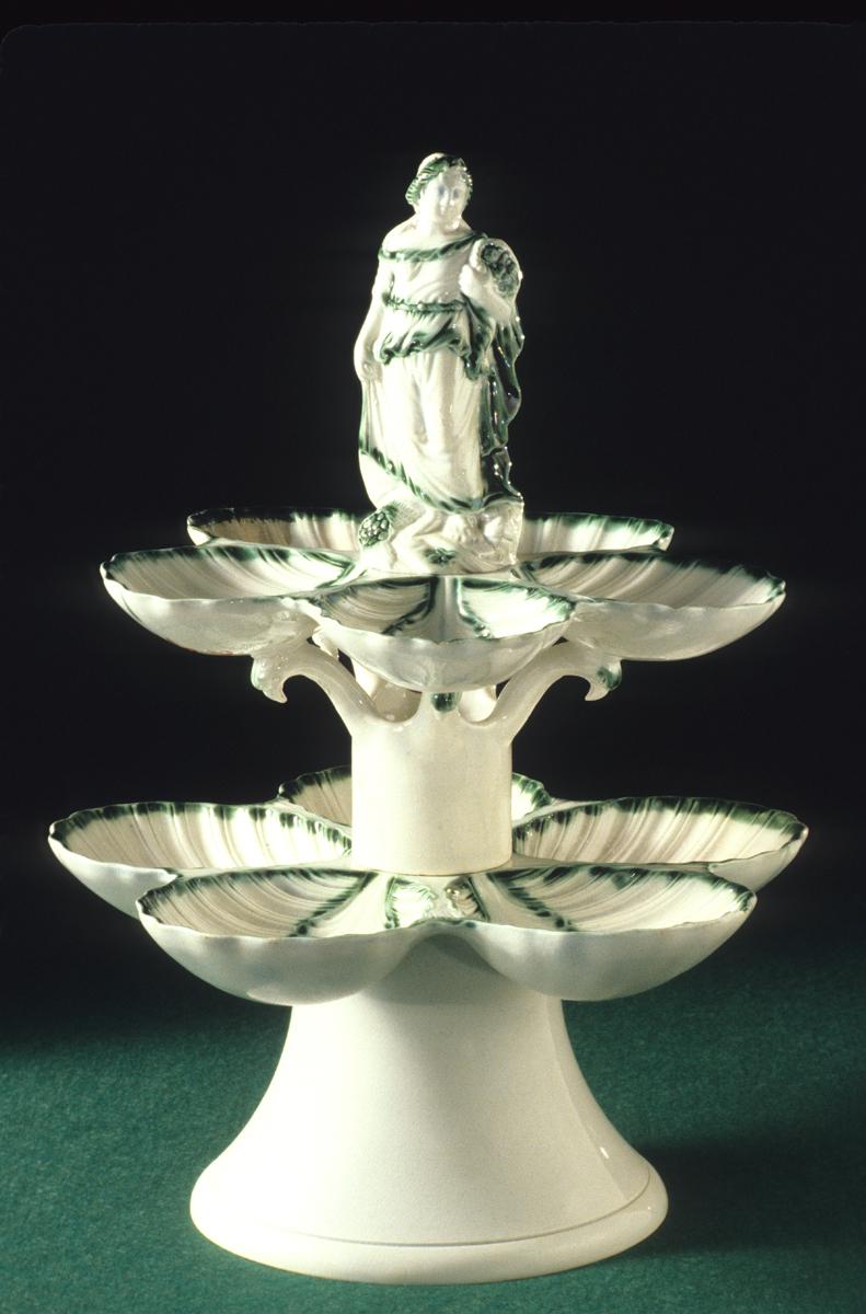 1959.1086 Centerpiece, Sweetmeat or Pickle Stand