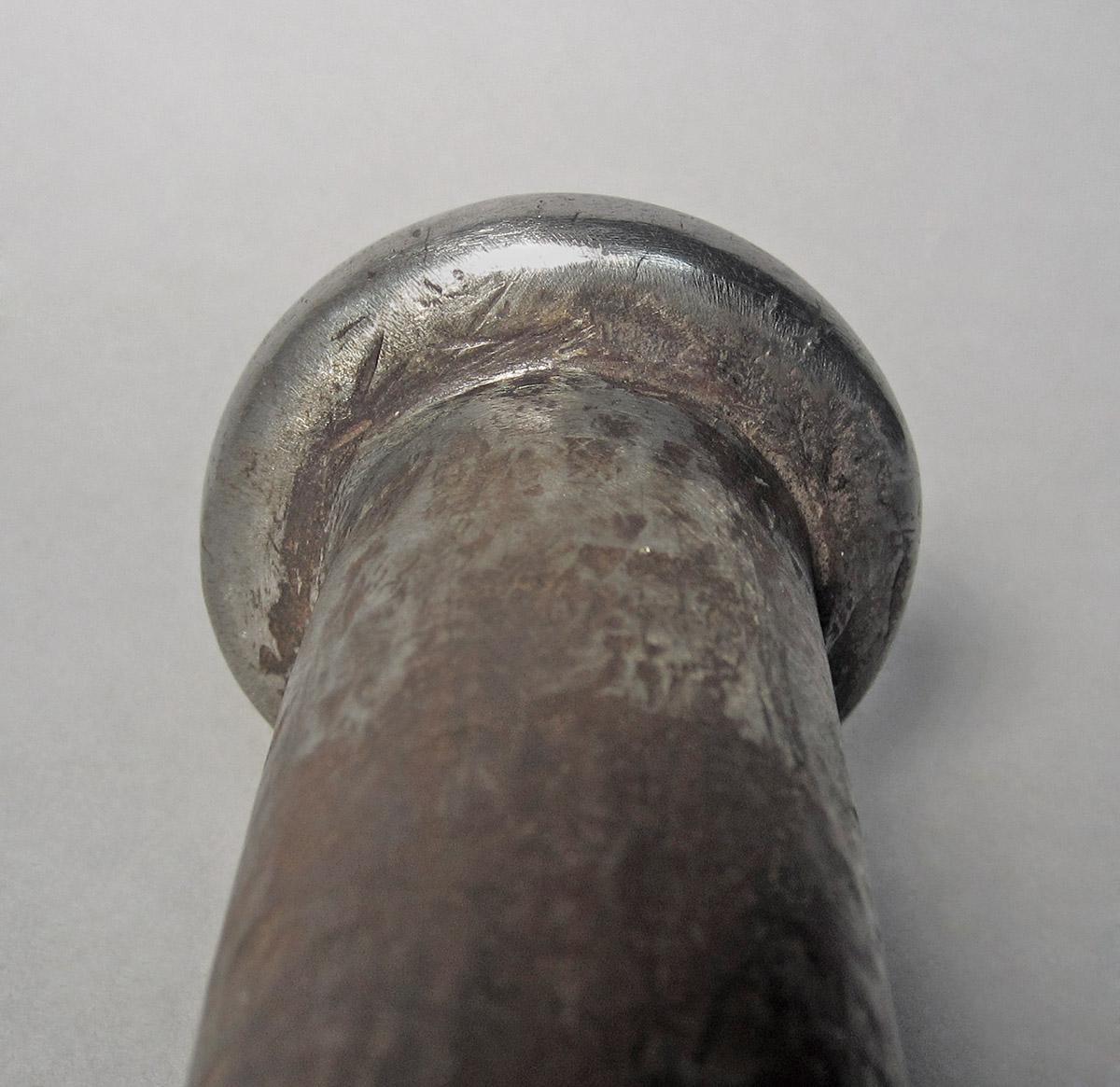 1986.0050.558, Shaping tool, end 1 bottom