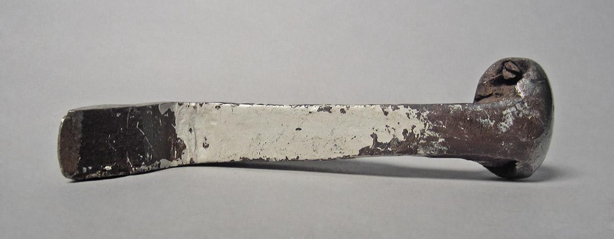 1986.0050.564, Stake, side 3