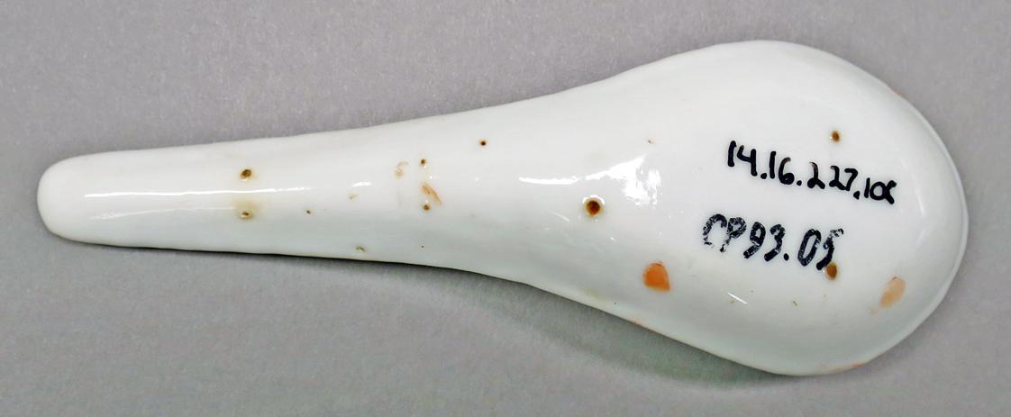 2014.0016.227.010 C Spoon, underside