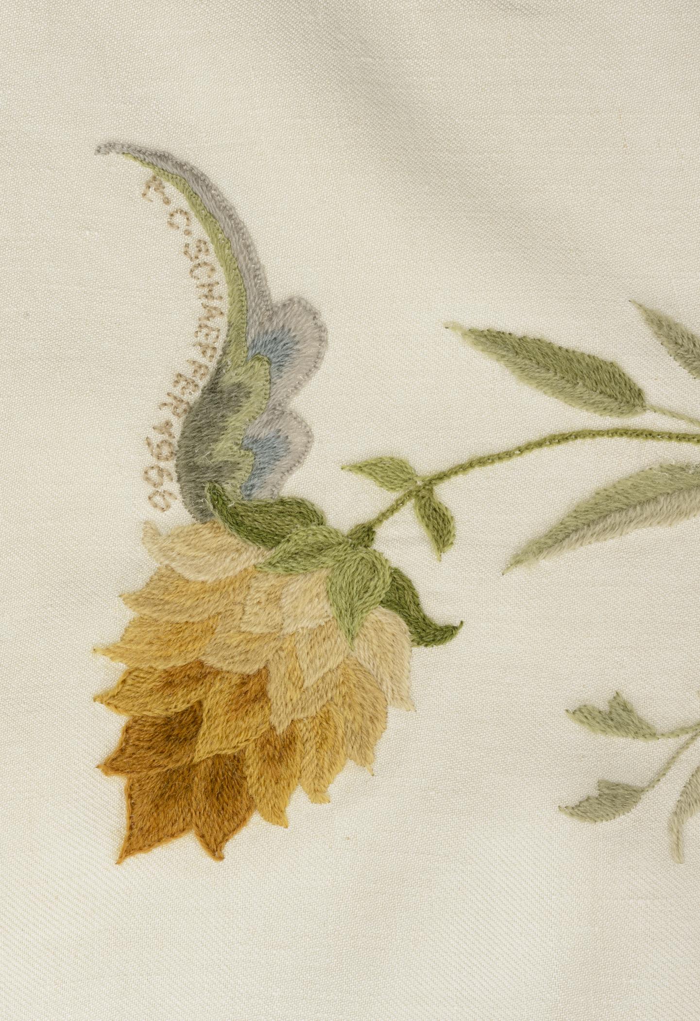 2015.0010.001.003 A Bed hanging, detail 1