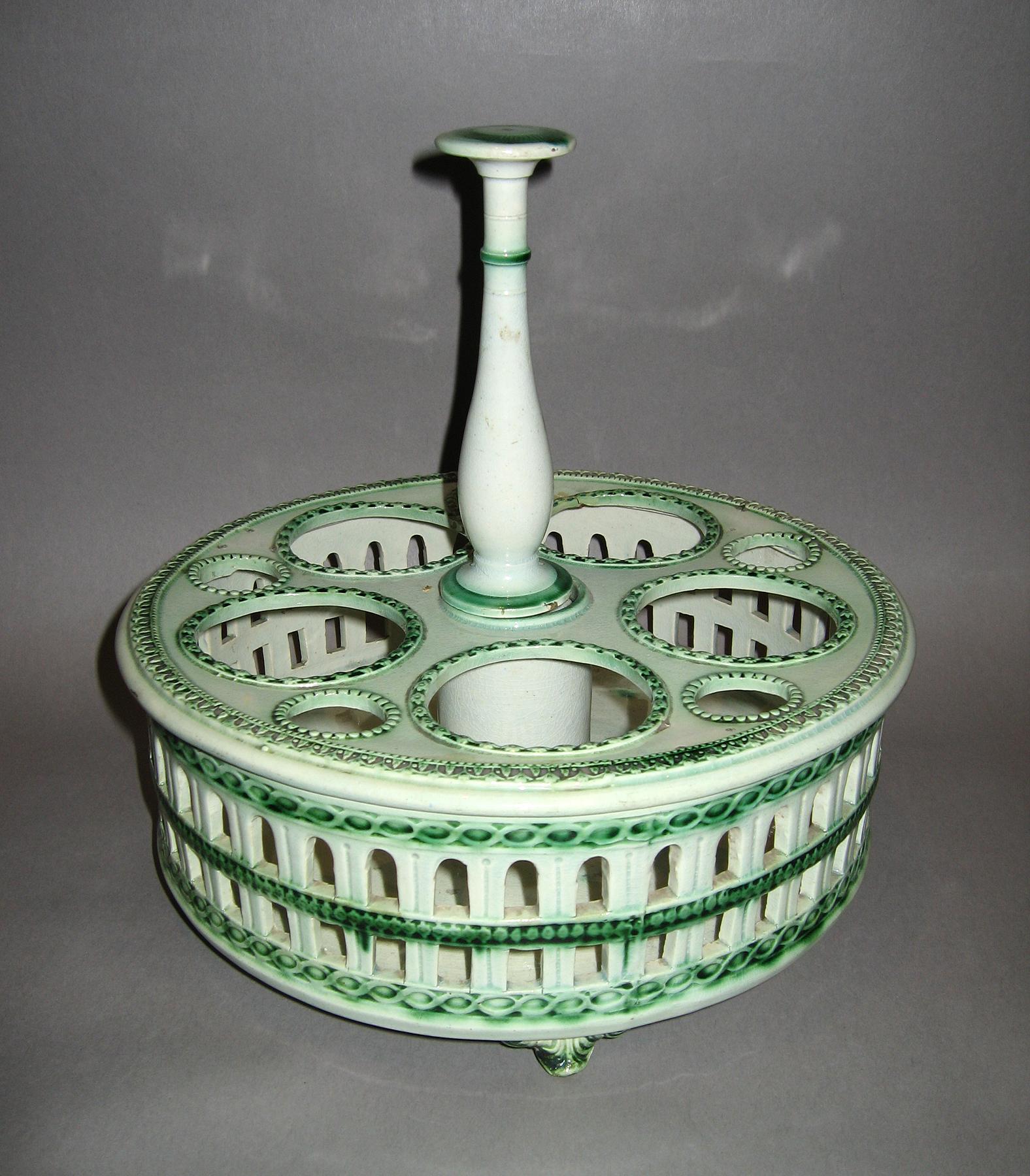 1959.1101 A Cruet frame