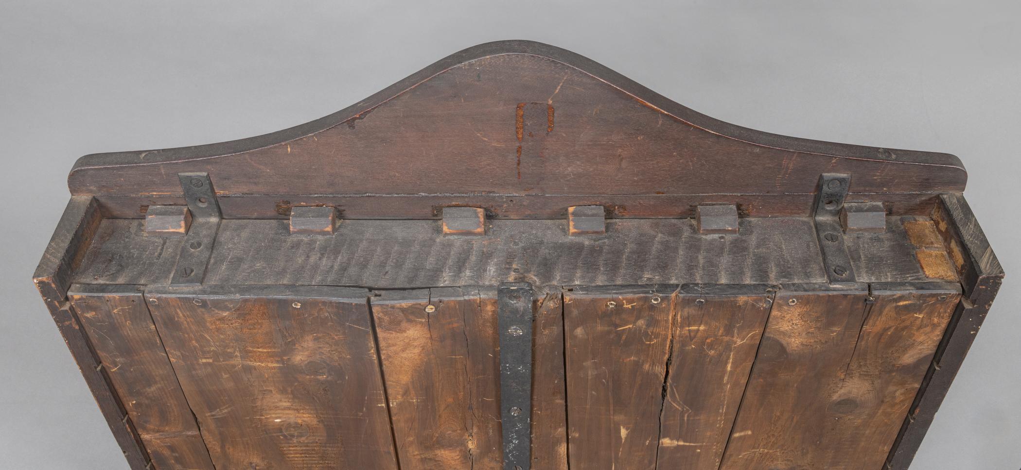 2014.0032.001.001 A Cabinet, B Photograph, detail 2, reverse