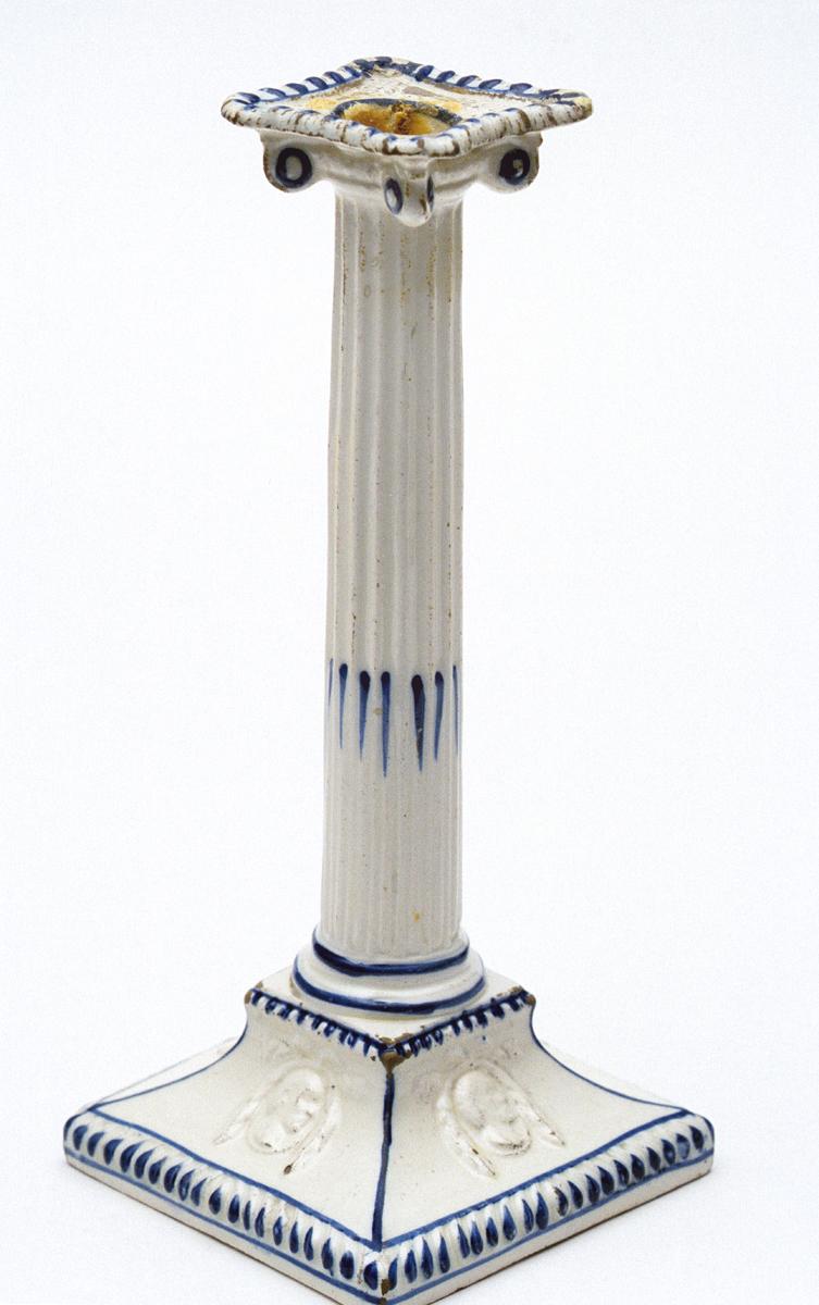 1959.1117.001 Candlestick